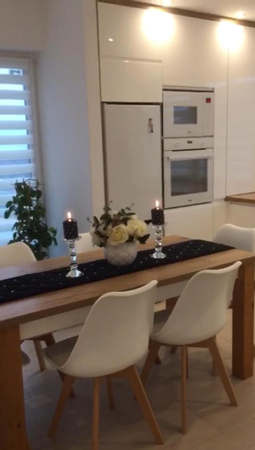 Aura Home Grywald ภายนอก รูปภาพ