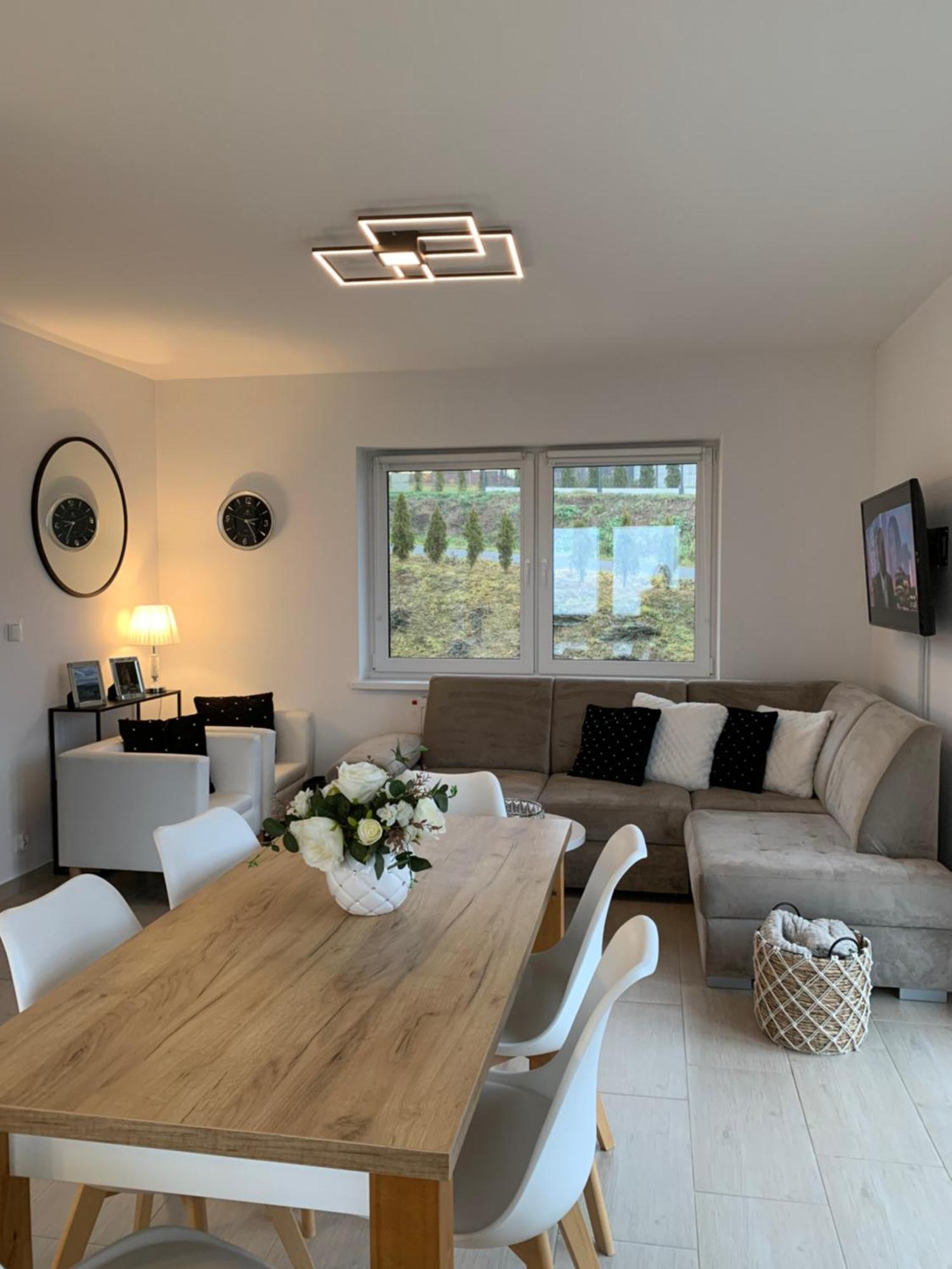 Aura Home Grywald ภายนอก รูปภาพ